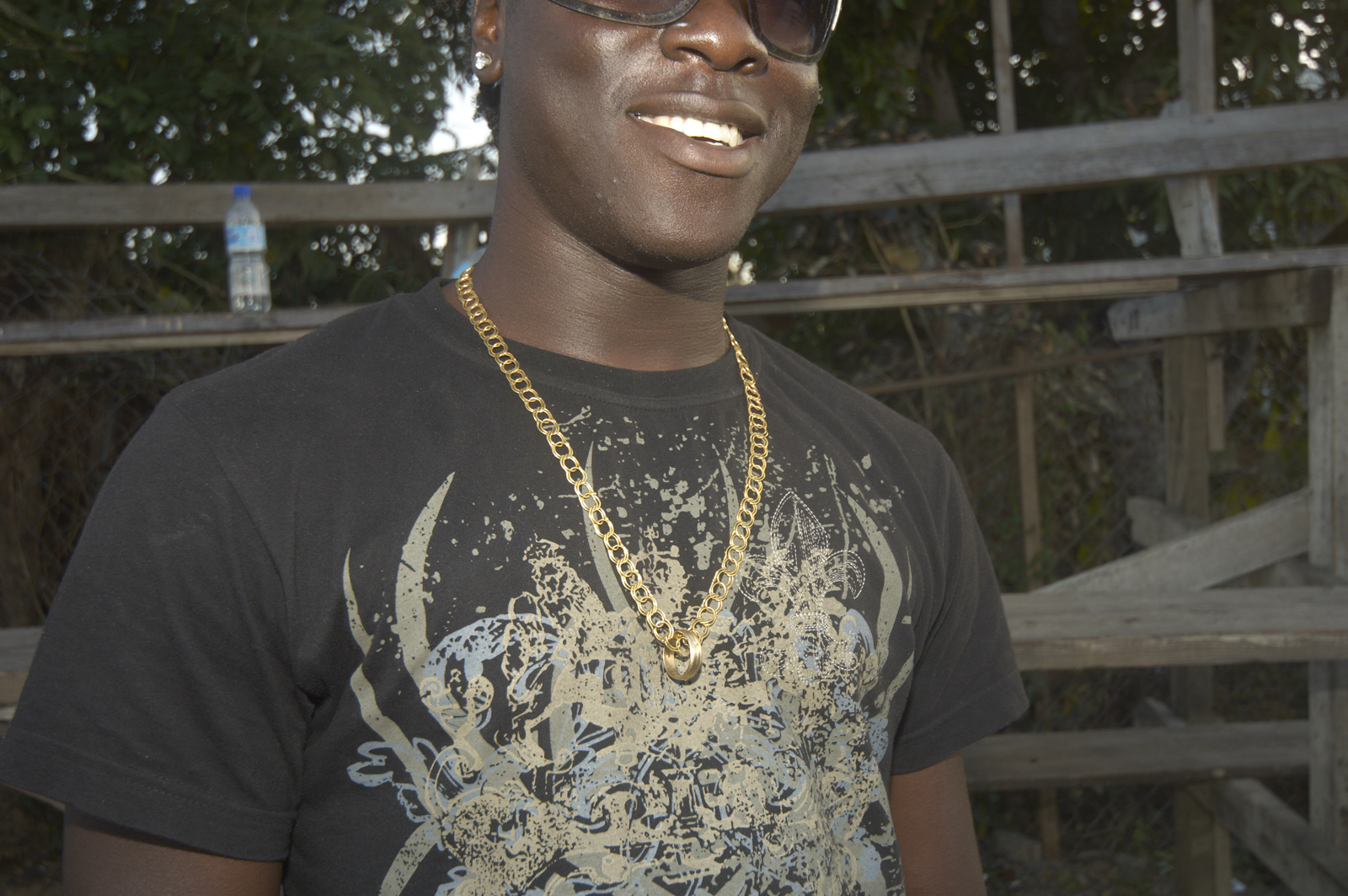 320-travel_garry_cook